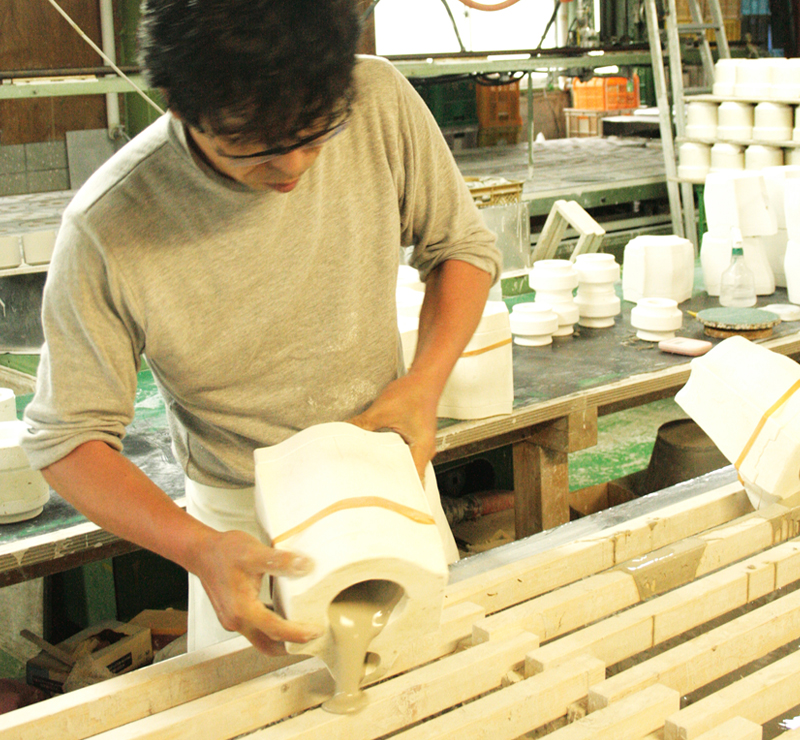 Sludge casting Sludge casting